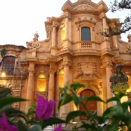 Casa Vacanze Il Quadrifoglio Νότο Εξωτερικό φωτογραφία