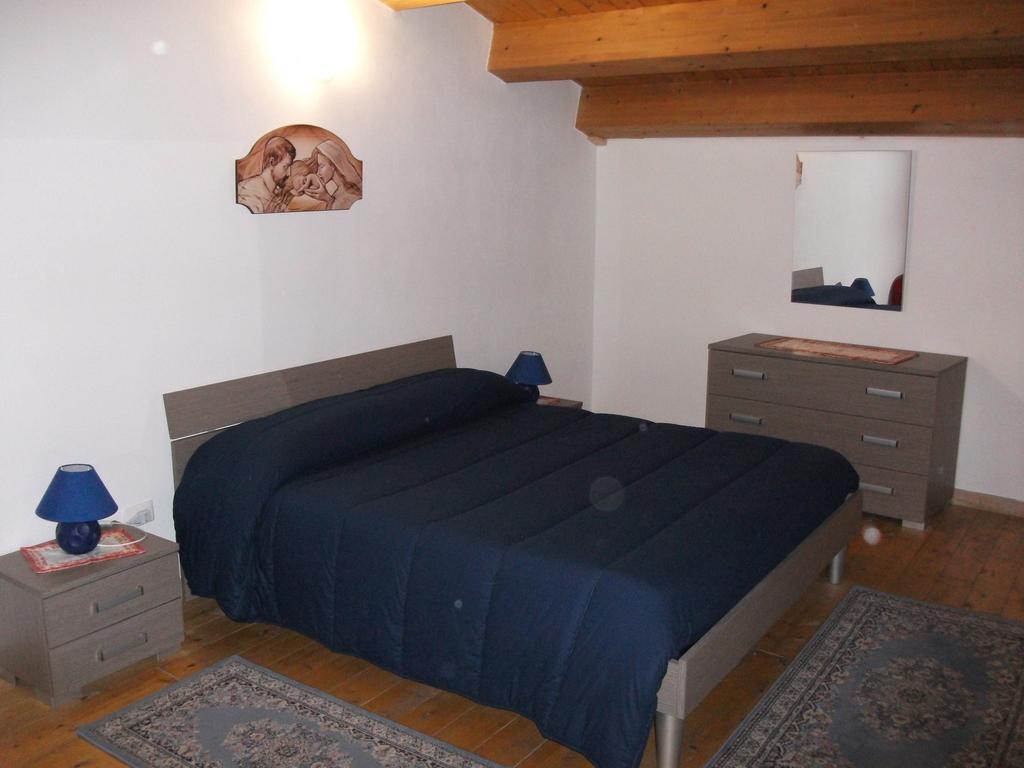 Casa Vacanze Il Quadrifoglio Νότο Δωμάτιο φωτογραφία